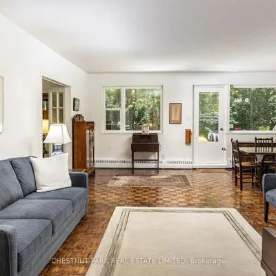 21,&nbsp;Dale, Rosedale-Moore Park, Toronto