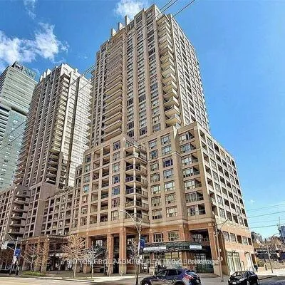 909,&nbsp;Bay, Bay Street Corridor, Toronto