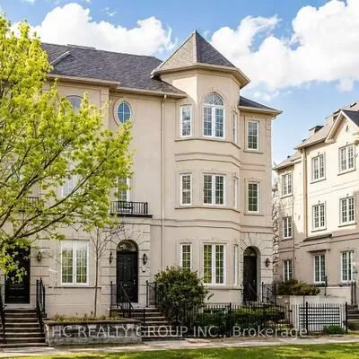 11,&nbsp;Everson, Willowdale East, Toronto