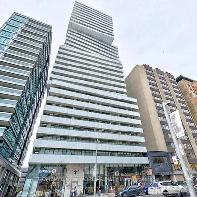 200,&nbsp;Bloor, Annex, Toronto