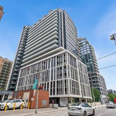 400,&nbsp;Adelaide, Moss Park, Toronto