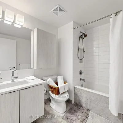 38,&nbsp;Iannuzzi, Niagara, Toronto