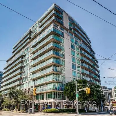 650,&nbsp;Queens, Niagara, Toronto