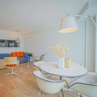 7,&nbsp;Broadway, Mount Pleasant West, Toronto
