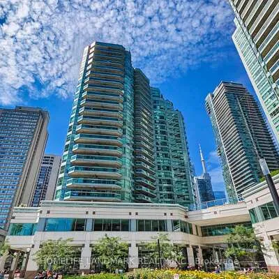 10,&nbsp;Queens, Waterfront Communities C1, Toronto