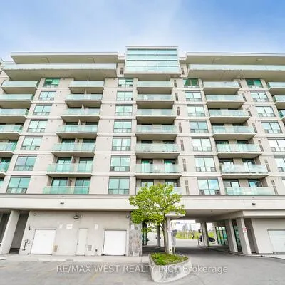 1030,&nbsp;Sheppard, Bathurst Manor, Toronto
