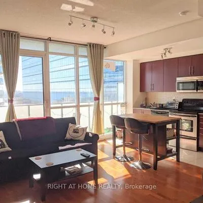 55,&nbsp;Bremner, Waterfront Communities C1, Toronto