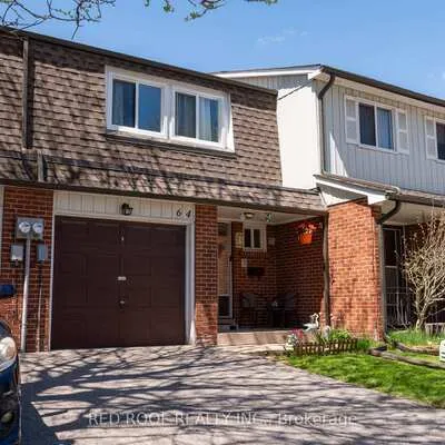 64,&nbsp;Farm Green, Parkwoods-Donalda, Toronto
