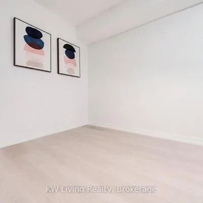 36,&nbsp;Lisgar, Little Portugal, Toronto