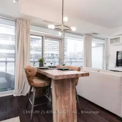 14,&nbsp;York, Waterfront Communities C1, Toronto