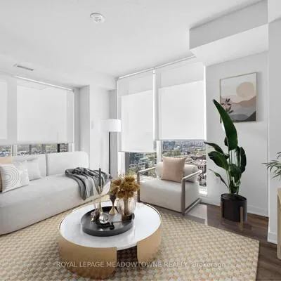 130,&nbsp;River, Regent Park, Toronto