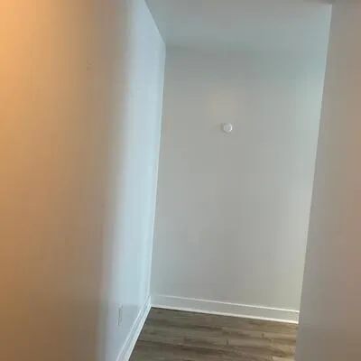 21,&nbsp;ICE BOAT, Waterfront Communities C1, Toronto