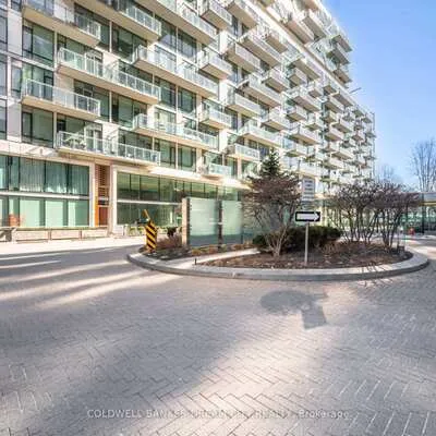 39,&nbsp;Queens, Waterfront Communities C8, Toronto
