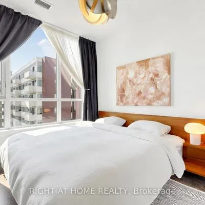 200,&nbsp;Sackville, Regent Park, Toronto