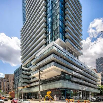 161,&nbsp;Roehampton, Mount Pleasant West, Toronto
