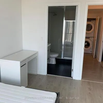 50,&nbsp;Wellesley East, Church-Yonge Corridor, Toronto
