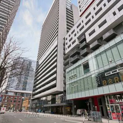 330,&nbsp;Richmond, Waterfront Communities C1, Toronto