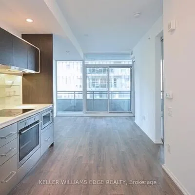 45,&nbsp;Charles, Church-Yonge Corridor, Toronto