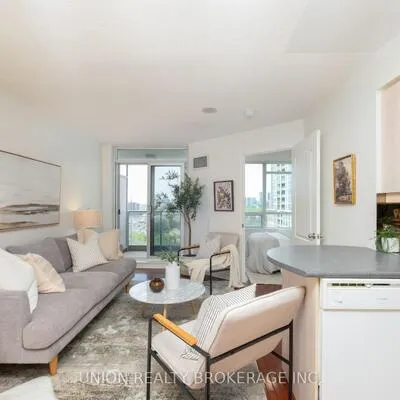 1,&nbsp;Rean, Bayview Village, Toronto