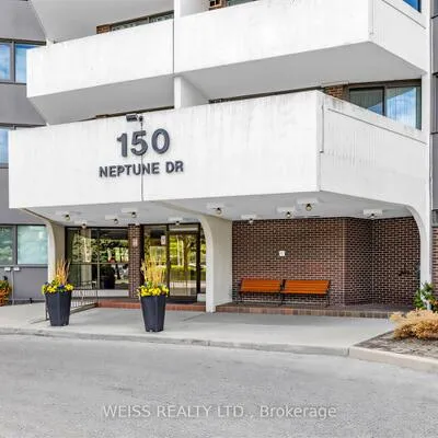 150,&nbsp;Neptune, Englemount-Lawrence, Toronto