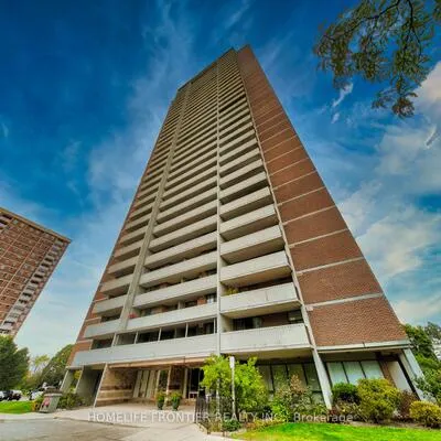 10,&nbsp;Tangreen, Newtonbrook West, Toronto