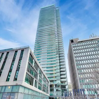 33,&nbsp;Lombard, Church-Yonge Corridor, Toronto