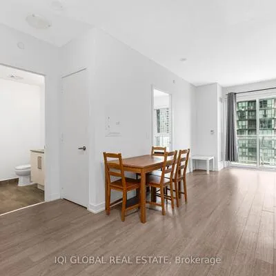 5180,&nbsp;Yonge, Willowdale West, Toronto