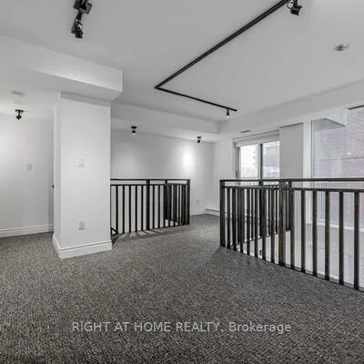 80,&nbsp;Cumberland, Annex, Toronto