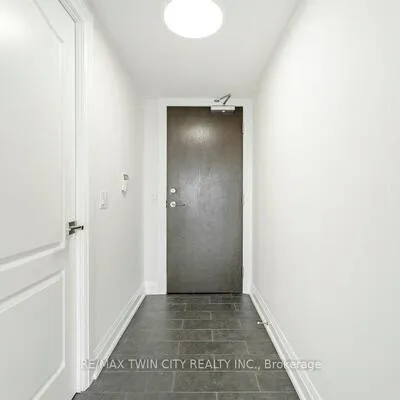 1103,&nbsp;Leslie, Banbury-Don Mills, Toronto