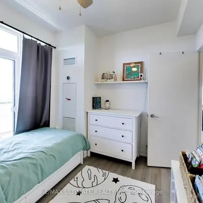 1603,&nbsp;Eglinton, Oakwood Village, Toronto