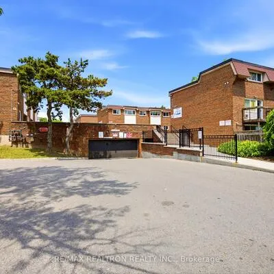 69,&nbsp;Godstone, Don Valley Village, Toronto
