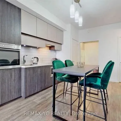 8,&nbsp;Eglinton, Mount Pleasant East, Toronto