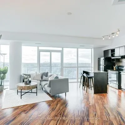 35,&nbsp;Brian Peck, Thorncliffe Park, Toronto
