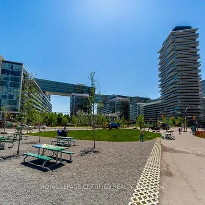29,&nbsp;Queens Quay, Waterfront Communities C8, Toronto