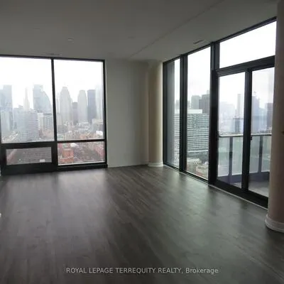 35,&nbsp;Parliament, Waterfront Communities C8, Toronto