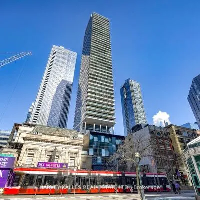 224,&nbsp;King, Waterfront Communities C1, Toronto