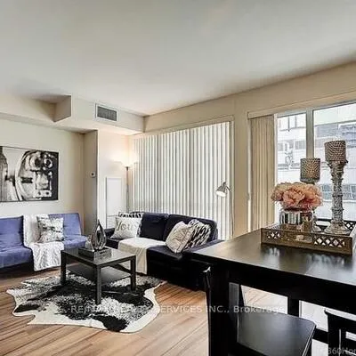 300,&nbsp;Front, Waterfront Communities C1, Toronto