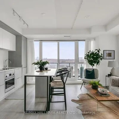 35,&nbsp;Tubman, Regent Park, Toronto