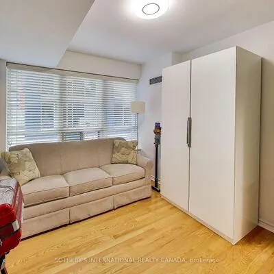 270,&nbsp;Wellington, Waterfront Communities C1, Toronto