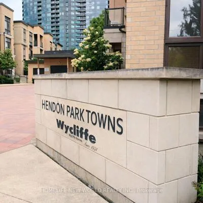19,&nbsp;Eldora, Newtonbrook West, Toronto