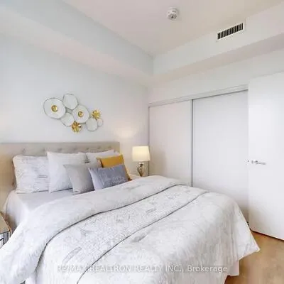 36,&nbsp;Forest Manor, Henry Farm, Toronto