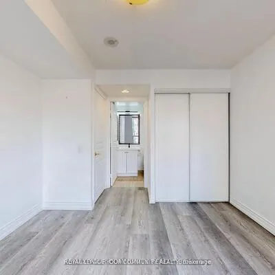 15,&nbsp;Northtown, Willowdale East, Toronto