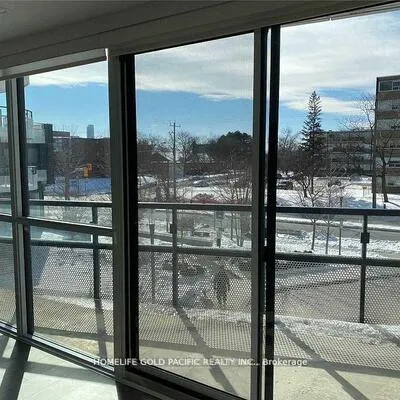 99,&nbsp;The Donway, Banbury-Don Mills, Toronto
