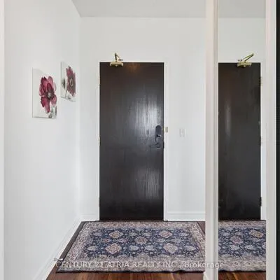 23,&nbsp;Hollywood, Willowdale East, Toronto