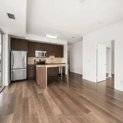 225,&nbsp;Sackville, Regent Park, Toronto
