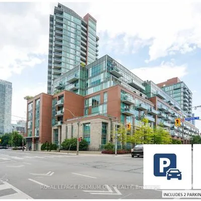 112,&nbsp;George, Moss Park, Toronto