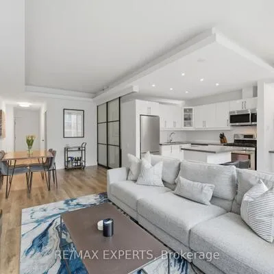 50,&nbsp;Camden, Waterfront Communities C1, Toronto