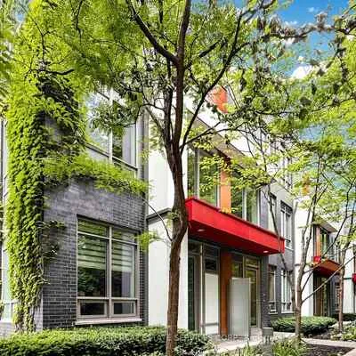 88,&nbsp;Sheppard, Willowdale East, Toronto