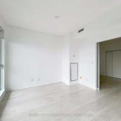 150,&nbsp;East Liberty, Niagara, Toronto