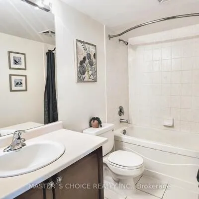 18,&nbsp;Spring Garden, Willowdale East, Toronto